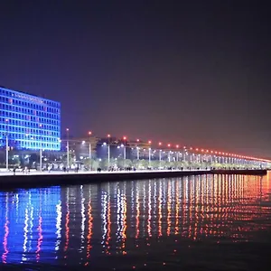rezervați aici